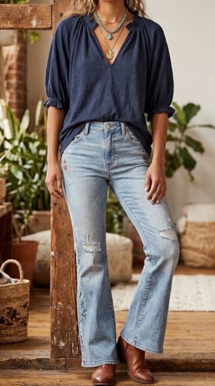 012 NWT Nation LA Ruffle-Trim V-Neck Blouse | Color Navy | Size M